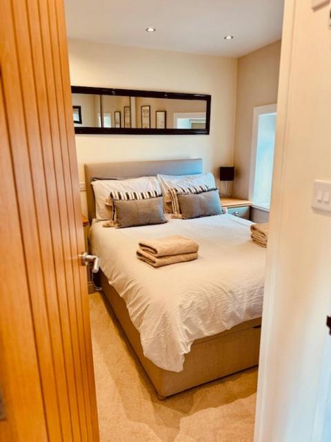 Blankednick Boltholes - 3 Beautiful Family Or Couples Cornish Getaways Villa Труро Екстериор снимка