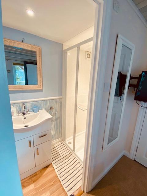 Blankednick Boltholes - 3 Beautiful Family Or Couples Cornish Getaways Villa Труро Екстериор снимка